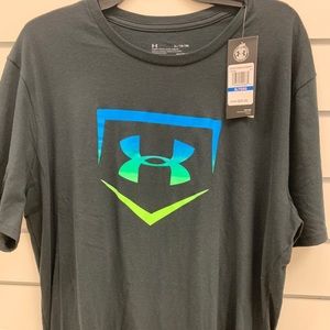 NWT - Under Armour Shirt - XL